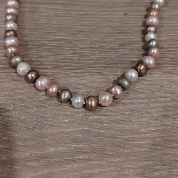 Multicolored Cultured Pearl Necklace and 2 Bracelets Set - Picture 4 of 8